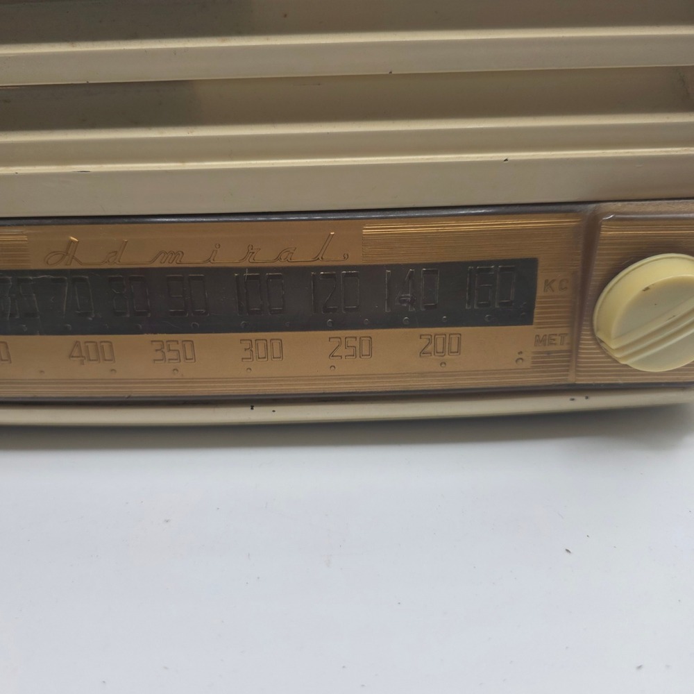 1946 Admiral 6T01-6A1-IV Super Aer-O-Scope Tube Radio Works AM Tabletop - Picture 3 of 8